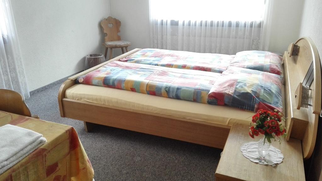 Hotel Frohsinn Erstfeld Room photo